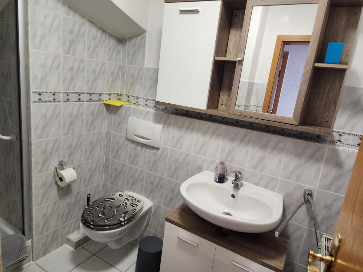 Ferienwohnung In Singen Am Hohentwiel - Seenah Exterior photo